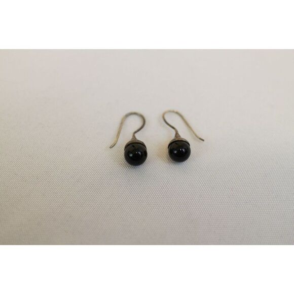 Vintage Black Stone Drop Earrings - Picture 2 of 4
